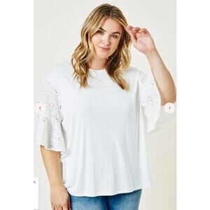 Hayden Boutique White Eyelet Short Bell Sleeve Oversize Tee Women Sz Small